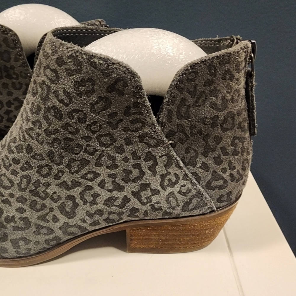 Michael by Michael Shannon Leather Upper Gray/Black Leopard Print Ankle Boots - Picture 2 of 10